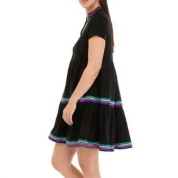 Crown & Ivy Black Short Sleeve Tiered Dress - Picture 5 of 9